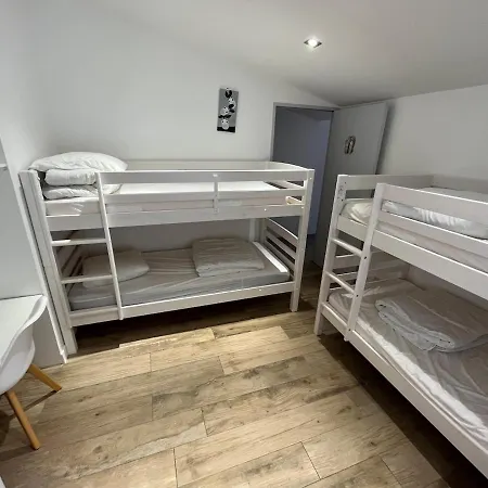 Avec Piscine Chauffee, A 5mn De La Nyaraló *