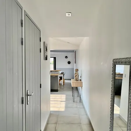 Avec Piscine Chauffee, A 5mn De La * Sainte-Marie-de-Ré