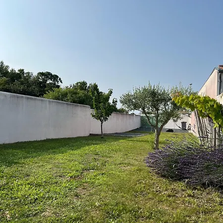 Nyaraló Avec Piscine Chauffee, A 5mn De La