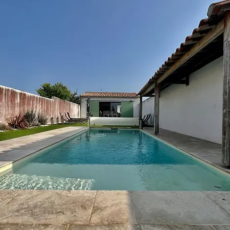 Nyaraló Avec Piscine Chauffee, A 5mn De La